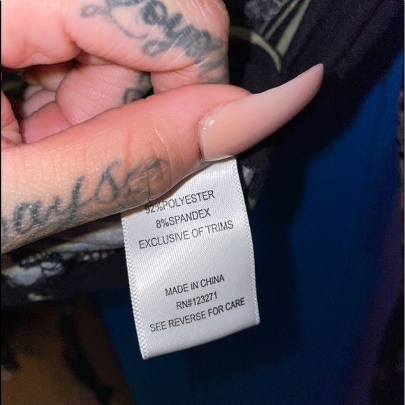 Top - Picture 5 of 6